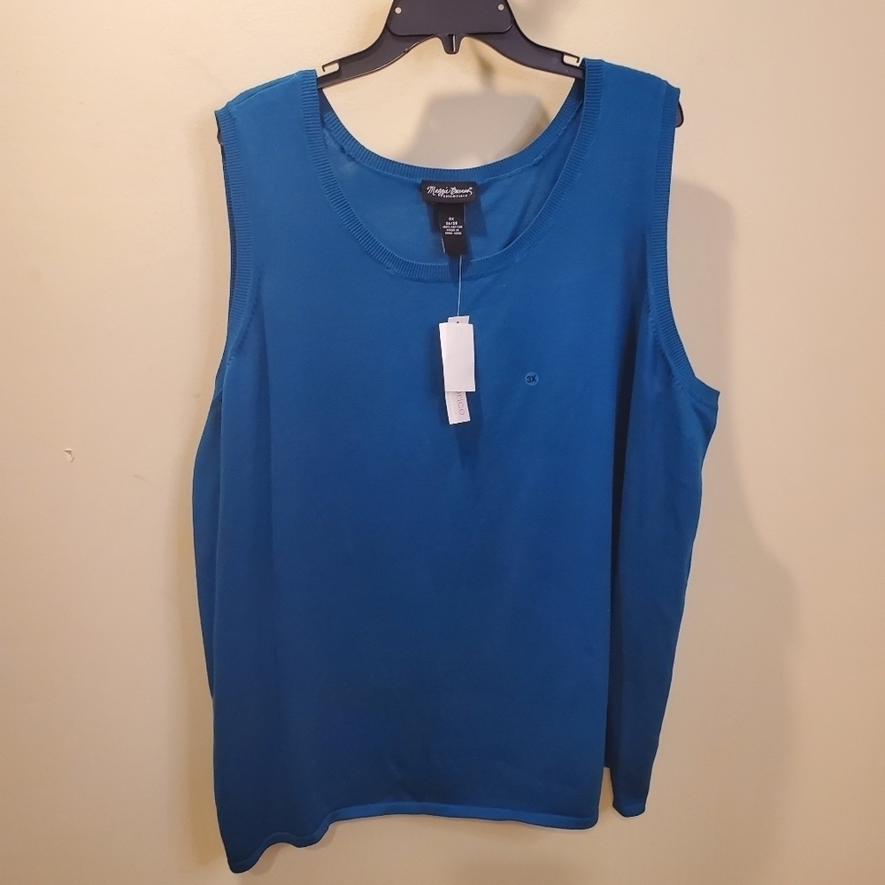 MAGGY BARNES ESCENSIALS Blue tank top plus  size 3X NEW